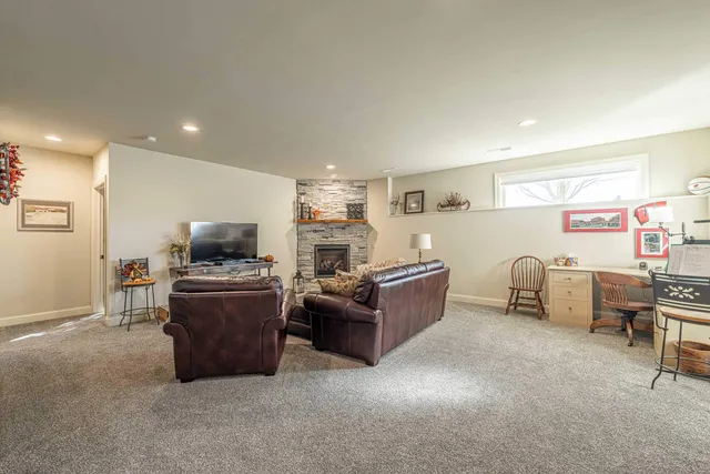 $534,900 | 6785 Village Walk Lane, DeForest, WI 53532