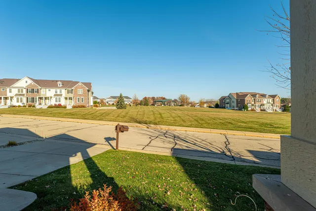 $534,900 | 6785 Village Walk Lane, DeForest, WI 53532
