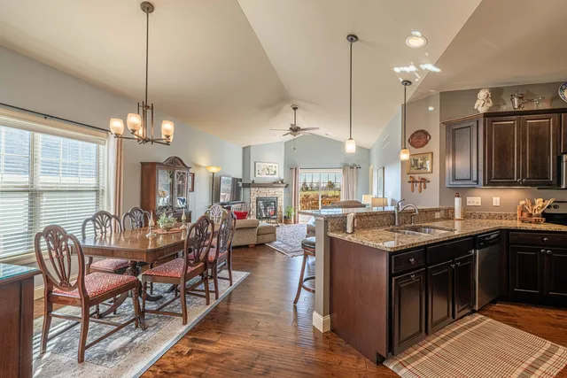 $534,900 | 6785 Village Walk Lane, DeForest, WI 53532