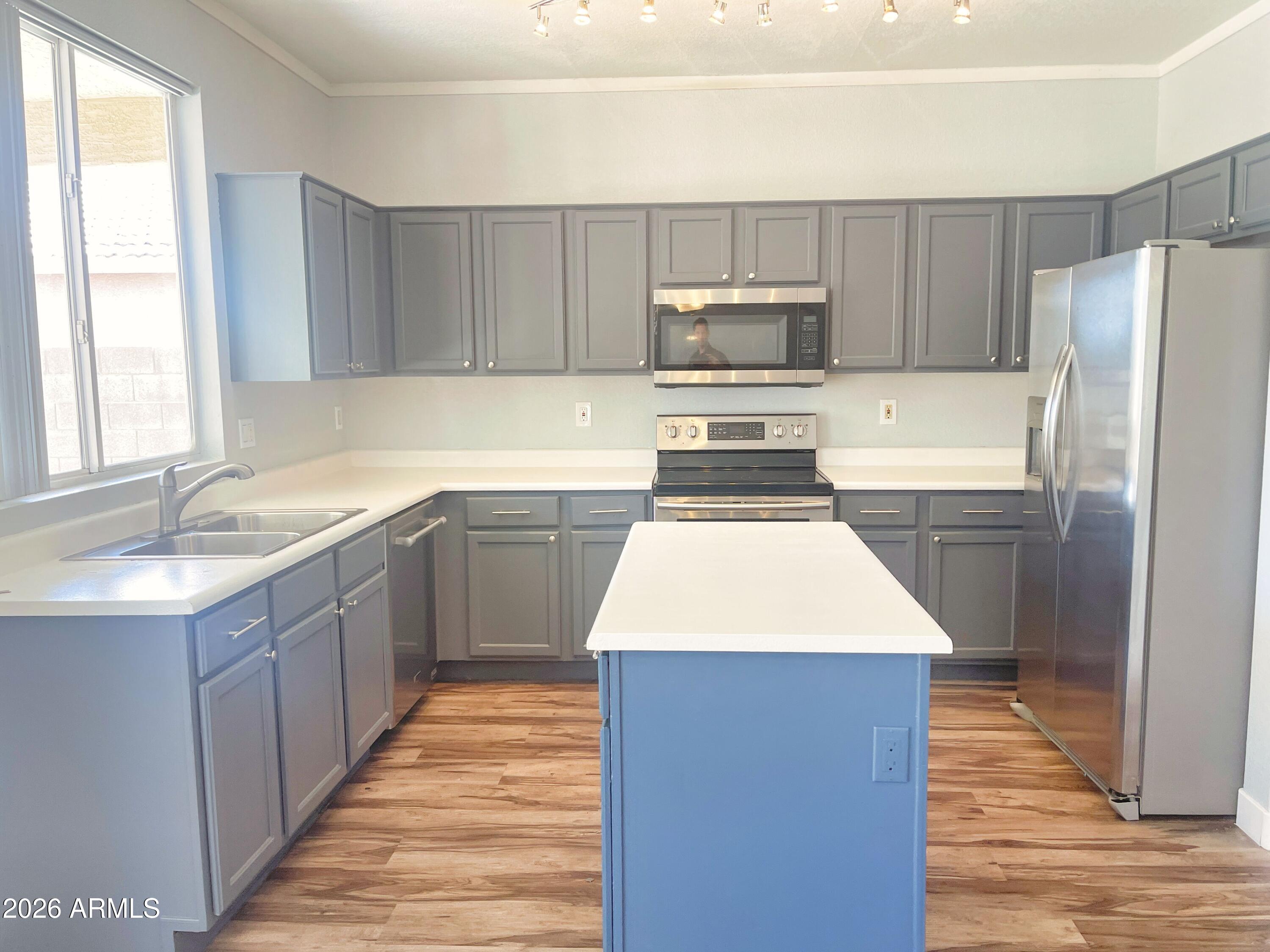 10445 West Granada Road Avondale, AZ 85392 - Photo 8 of 27