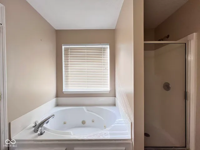 $2,100 | 1288 Constitution Drive, Indianapolis, IN 46234