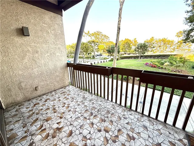 $3,150 | 9116 Marina Pacifica Drive, Long Beach, CA 90803