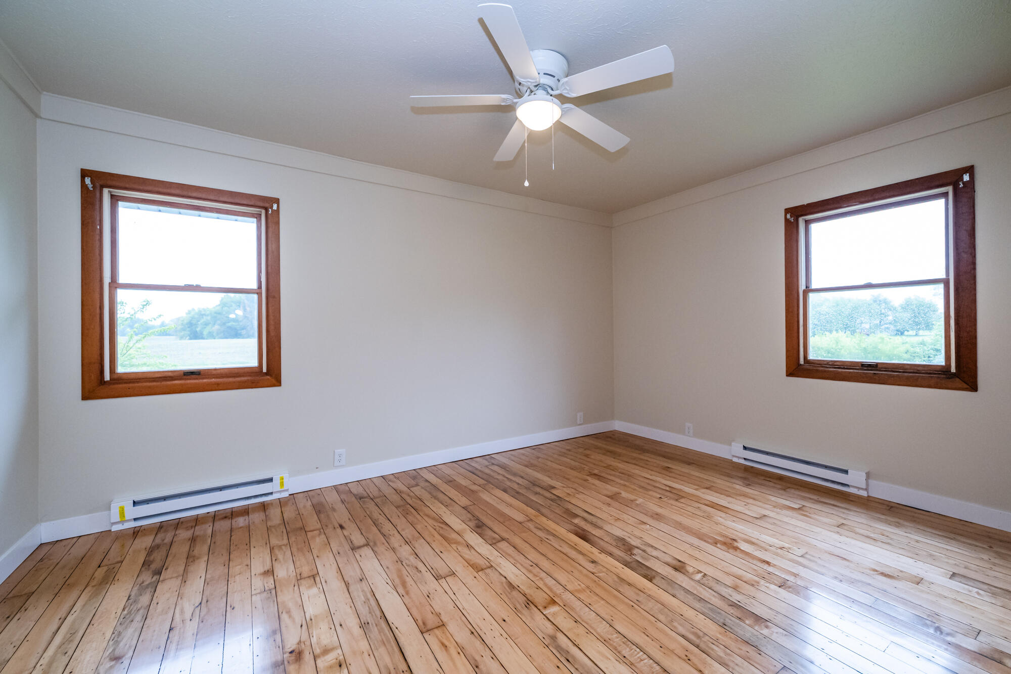 2800 Mayflower Road Niles, MI 49120 - Photo 19 of 19 2800 Mayflower new bed 2