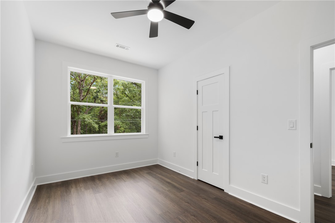 306 Hickory Trail Westminster, SC 29693 - Photo 21 of 45