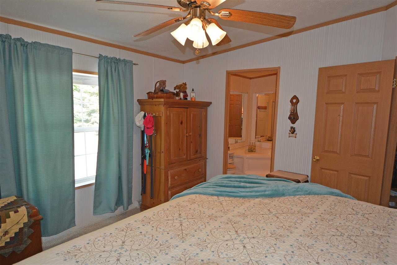 3312 Crum Road Benzonia, MI 49616 - Photo 13 of 24 1892521-12.JPG