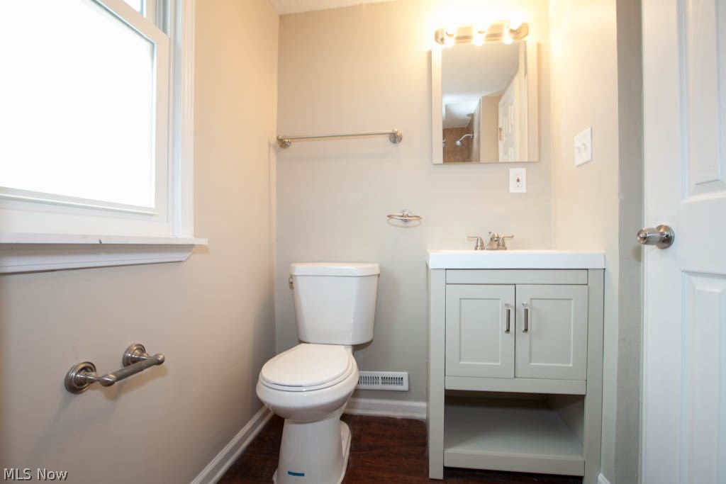 3593 Daleford Road Cleveland, OH 44120 - Photo 25 of 31 Gallery Image 25