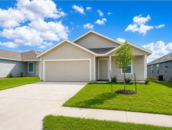 $1,800 | 531 Paris Street, Maxwell, TX 78656