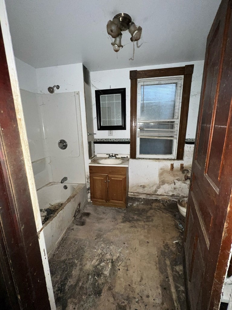 424 Moore Street Huntingdon, PA 16652 - Photo 18 of 27 Gallery Image 18