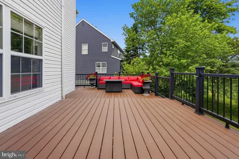 $950,000 | 103 Hidden Court, New Hope, PA 18938