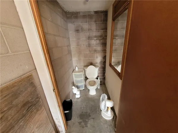 a view of entryway