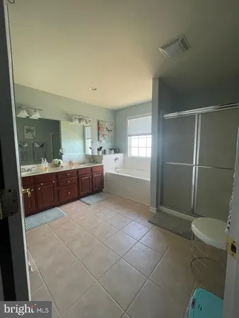 $440,000 | 109 D Waters Edge, Unit 109D, Crisfield, MD 21817