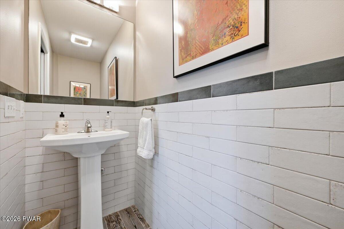 111 Spinnler Point Road Tafton, PA 18464 - Photo 63 of 146 Gallery Image 63