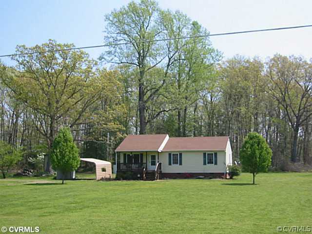 3330 Barnetts Road Providence Forge, VA 23140 - Photo 1 of 12 Exterior Front - Large front yard, circular drive