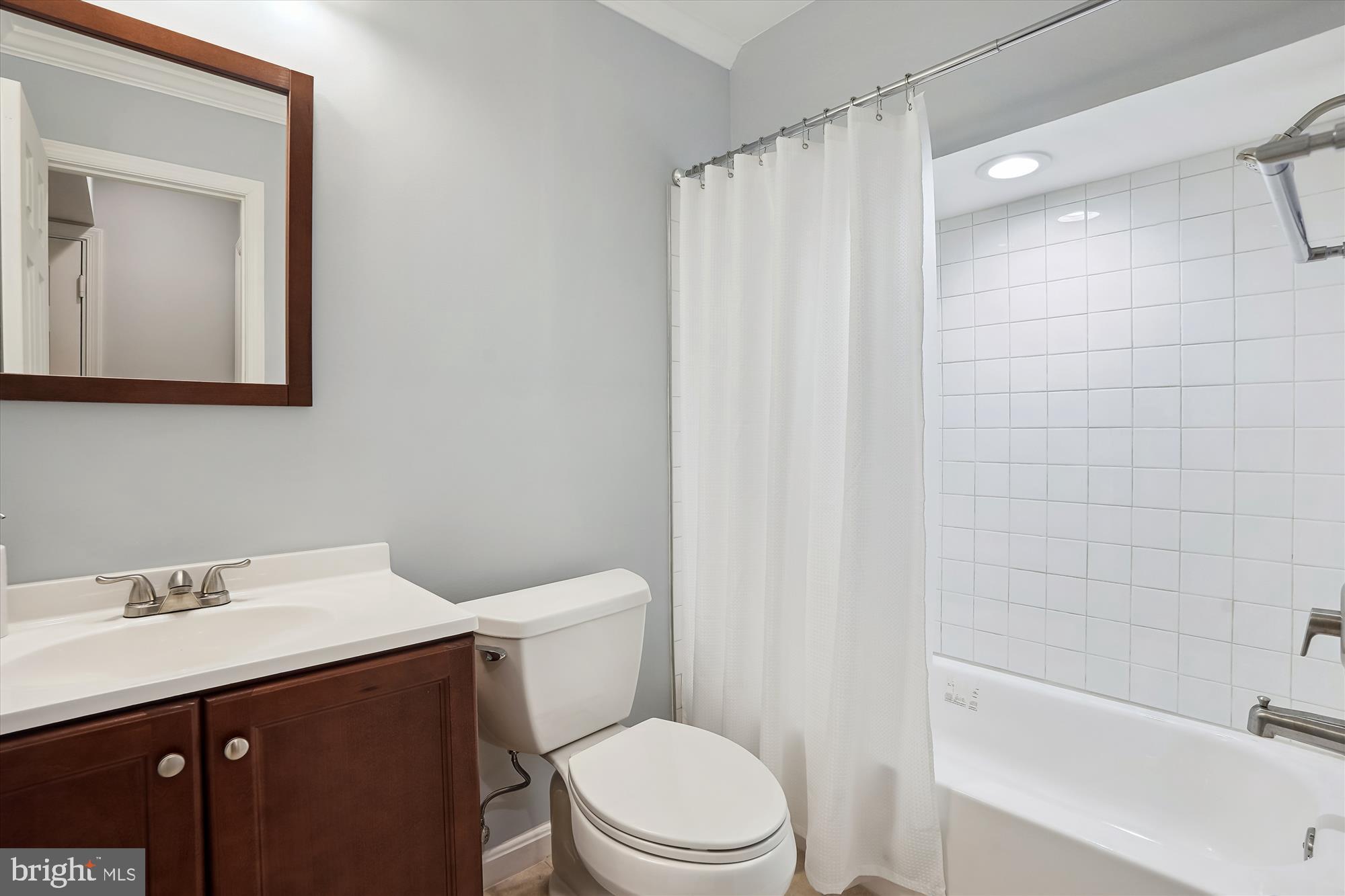 20944 Sandstone Square Sterling, VA 20165 - Photo 25 of 26 Basement full bath