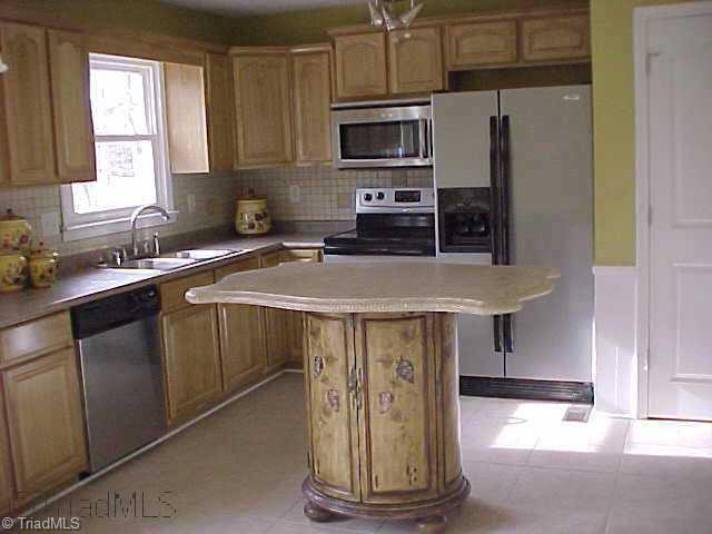 158 James Road Clemmons, NC 27012 - Photo 3 of 9 Other.