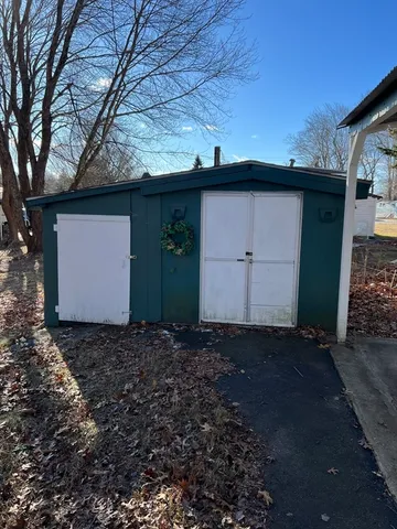 $175,000 | 6 Stagecoach Drive, Brookfield, MA 01506