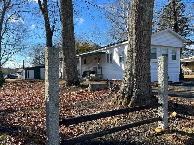 $175,000 | 6 Stagecoach Drive, Brookfield, MA 01506