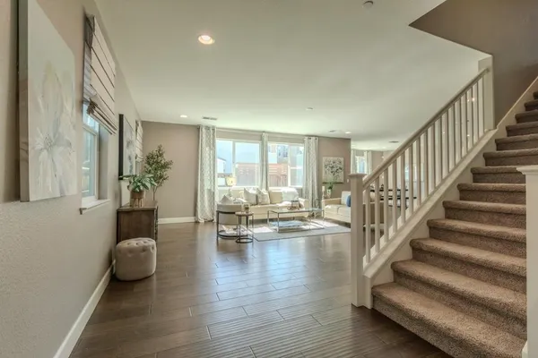 $735,000 | 516 South Ventana Avenue, Tracy, CA 95376
