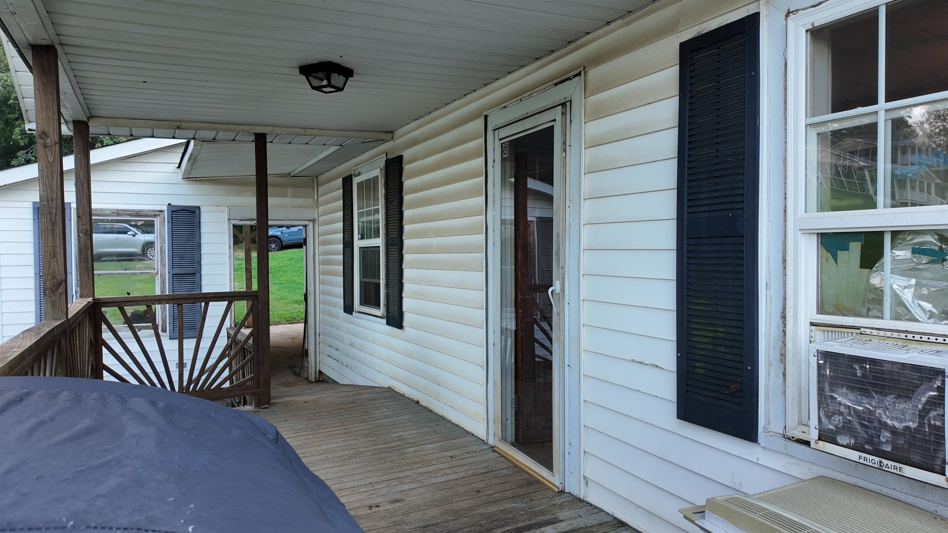 335 Eds Road Blacksburg, SC 29702 - Photo 9 of 39