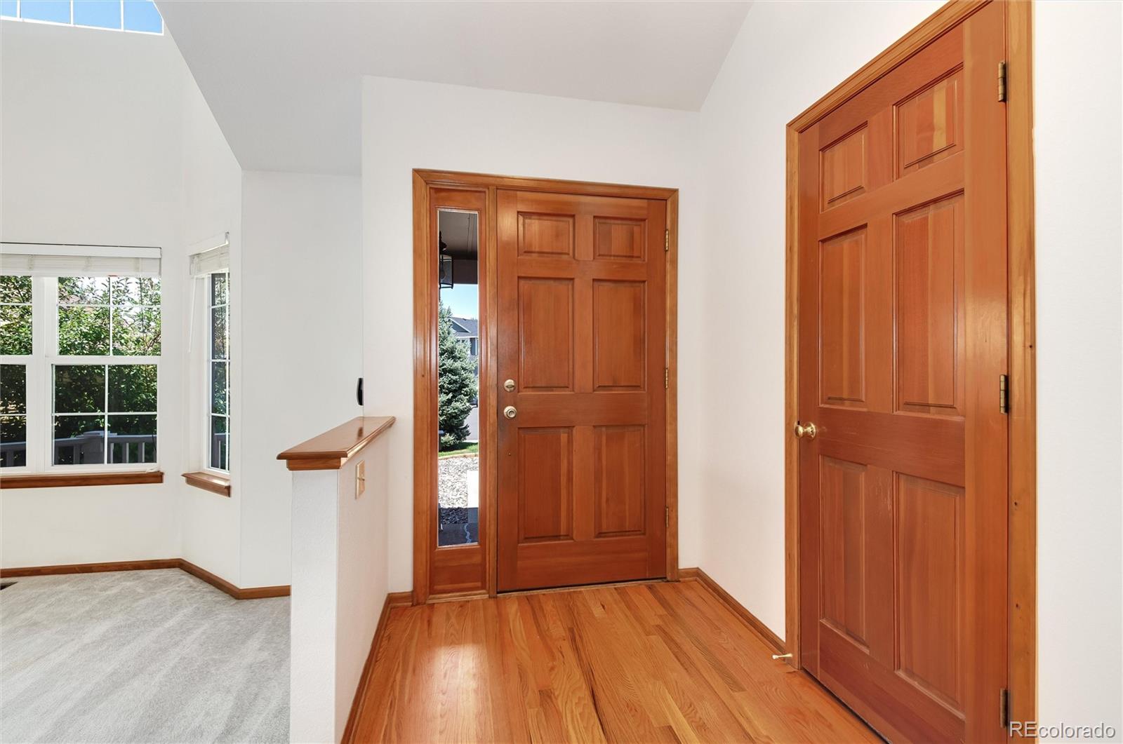 2526 Spring Hill Court Highlands Ranch, CO 80129 - Photo 6 of 35 Gallery Image 6