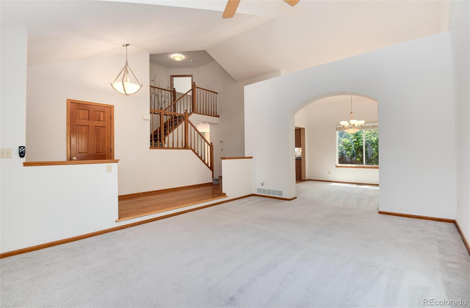 2526 Spring Hill Court Highlands Ranch, CO 80129 - Photo 9 of 35 Gallery Image 9