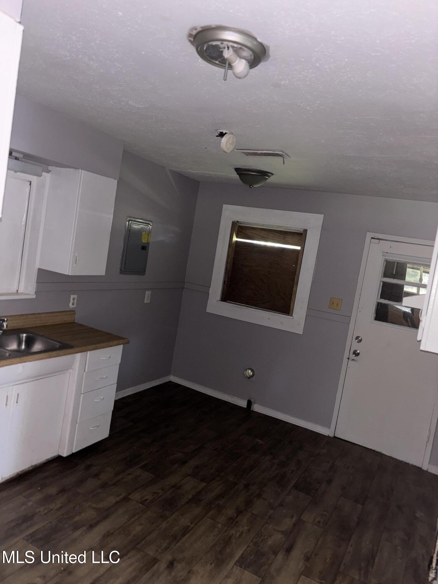 2906 Lakewood Drive Jackson, MS 39212 - Photo 15 of 15 IMG_5064