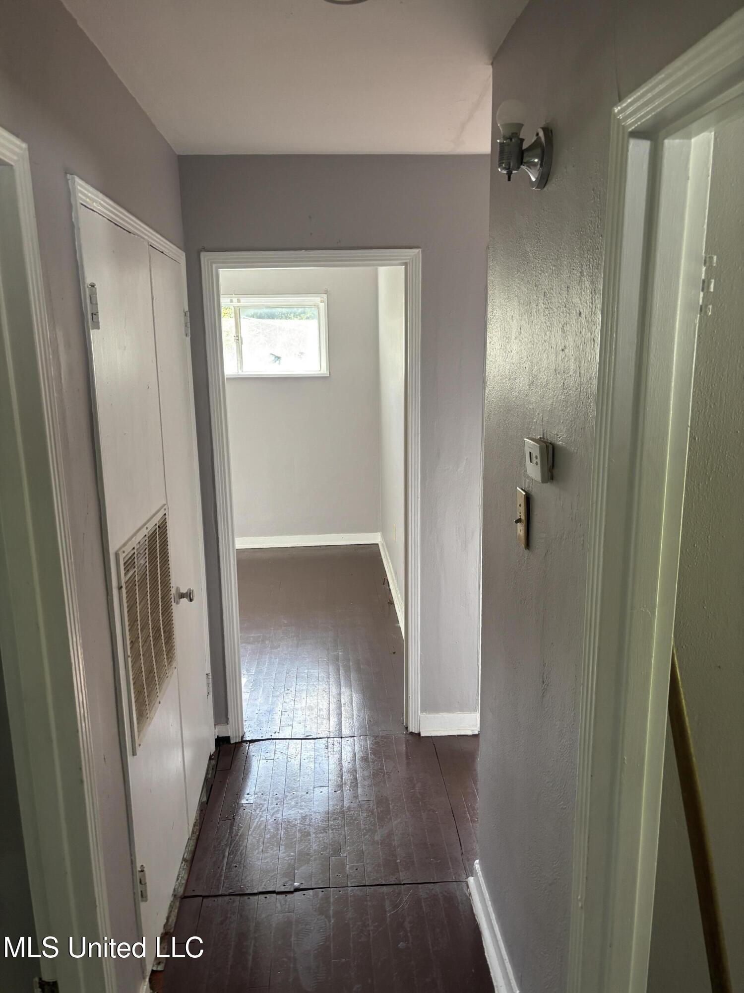 2906 Lakewood Drive Jackson, MS 39212 - Photo 6 of 15 IMG_5057