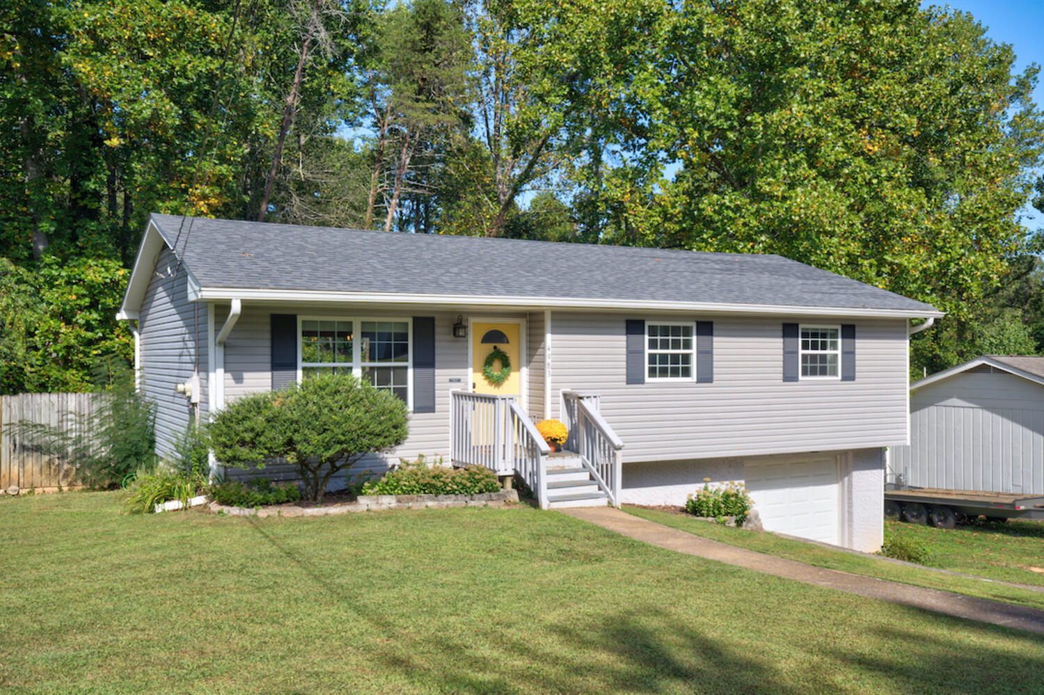 4983 Saginaw Road Ooltewah, TN 37363 - Photo 3 of 36 4983 Saginaw Ln Ooltewah TN-large-002-00