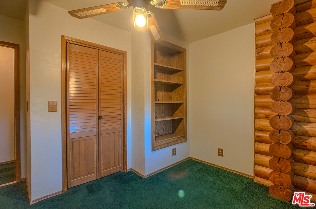 11487 Oasis Road Pinon Hills, CA 92372 - Photo 18 of 28 Gallery Image 18