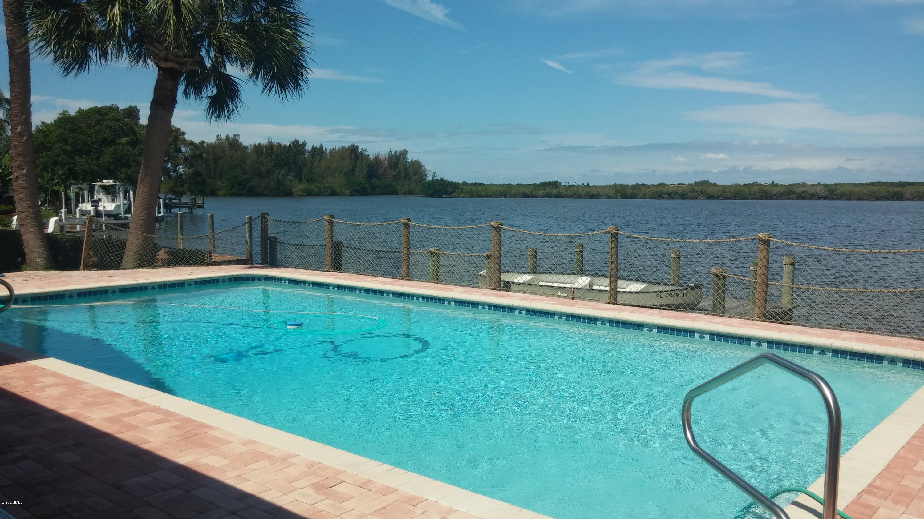 569 Capri Road Cocoa Beach, FL 32931 - Photo 13 of 27 20160519_110859
