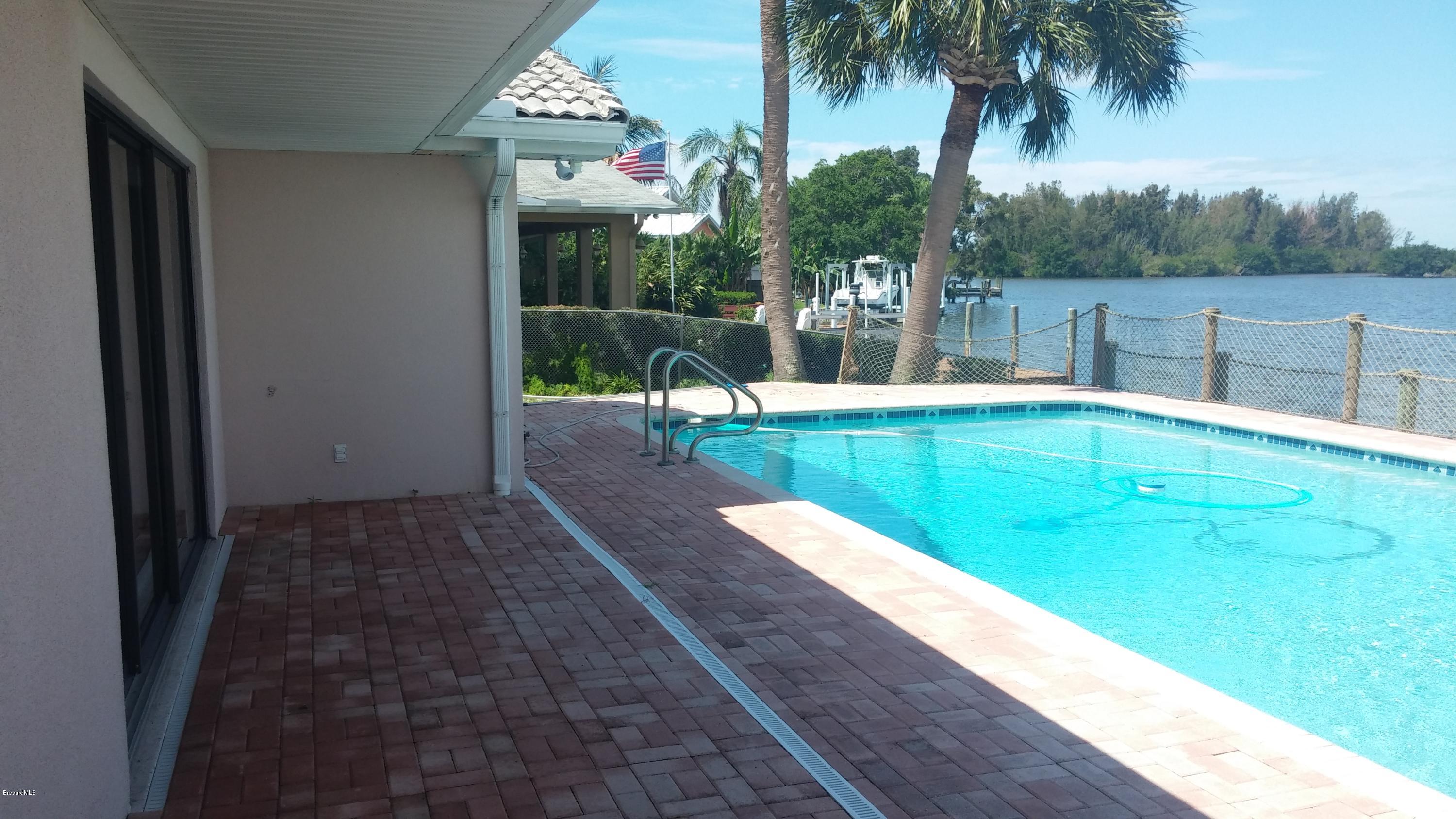 569 Capri Road Cocoa Beach, FL 32931 - Photo 14 of 27 20160519_110905