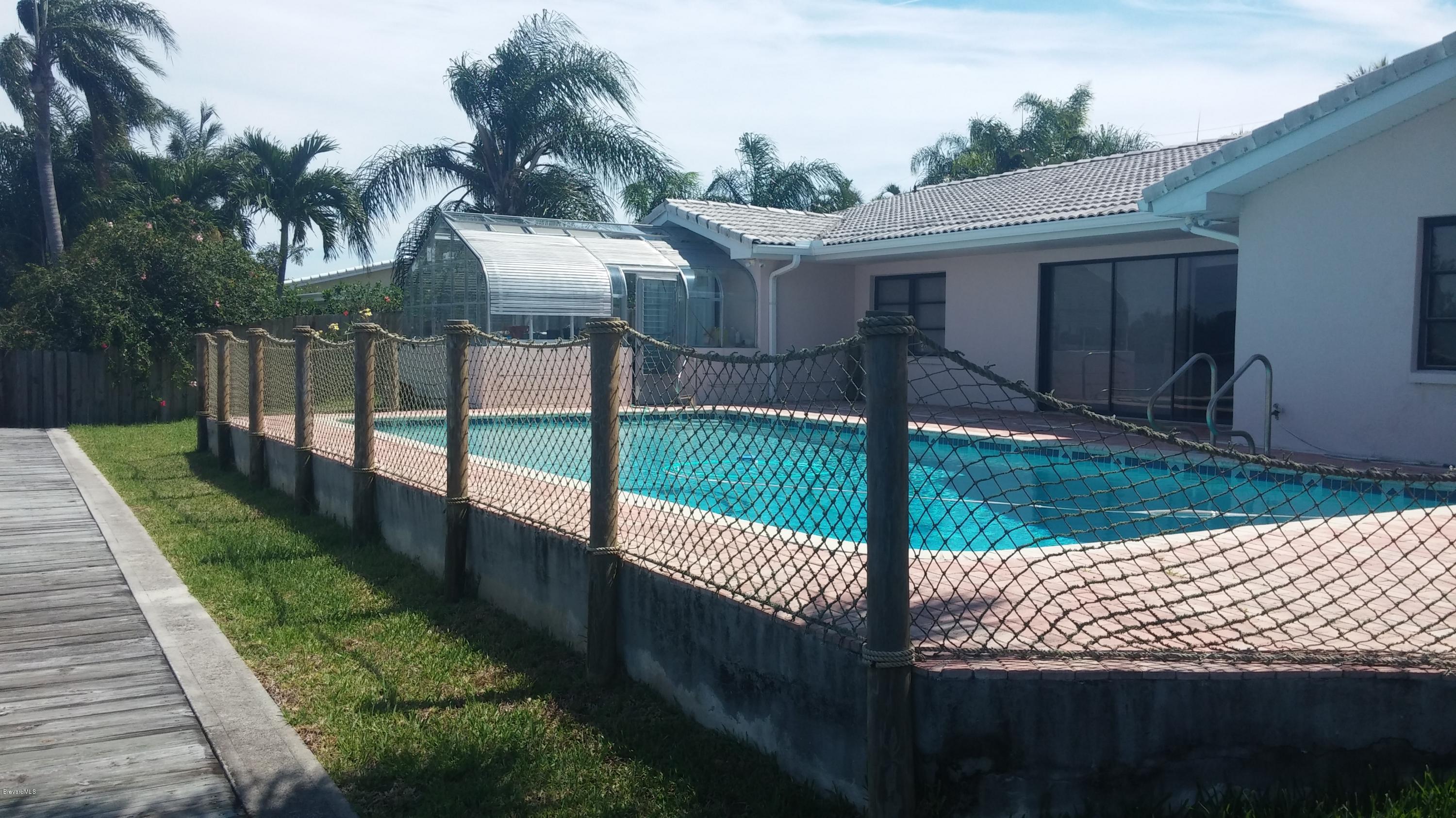 569 Capri Road Cocoa Beach, FL 32931 - Photo 7 of 27 20160519_110713
