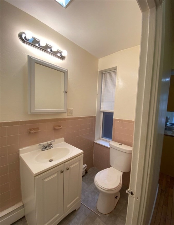 144 Chelsea Street, Unit 1R Boston, MA 02128 - Photo 7 of 9