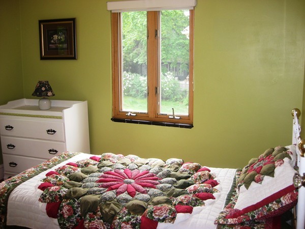 27 Pilgrim Road Belmont, MA 02478 - Photo 12 of 14 Gallery Image 12