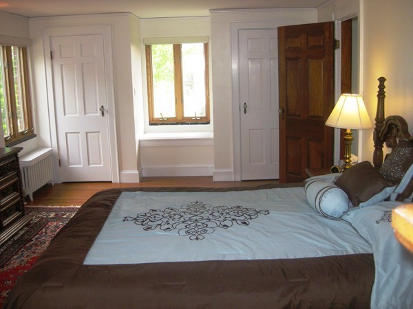 27 Pilgrim Road Belmont, MA 02478 - Photo 8 of 14 Gallery Image 8
