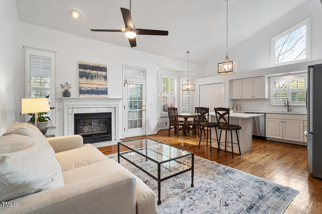 2320 Kendricks Court Raleigh, NC 27613 - Photo 17 of 35 2320 Kendricks Court_25