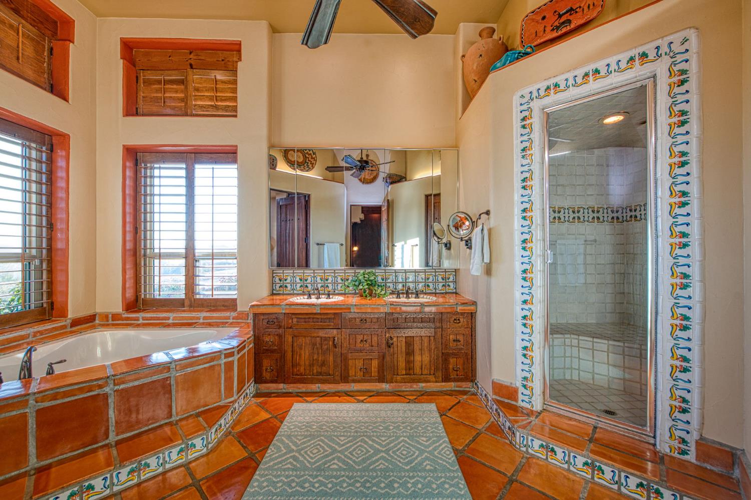 15516 North Friant Road Friant, CA 93626 - Photo 44 of 99 Primary Suite Bath