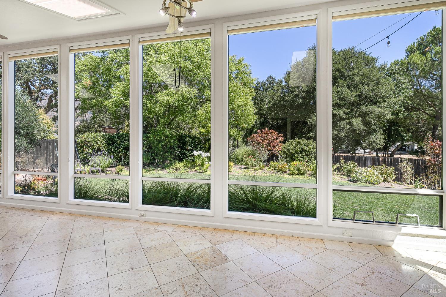 8862 Oak Trail Place Santa Rosa, CA 95409 - Photo 37 of 63