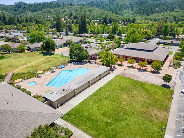 $1,030,000 | 8862 Oak Trail Place, Santa Rosa, CA 95409