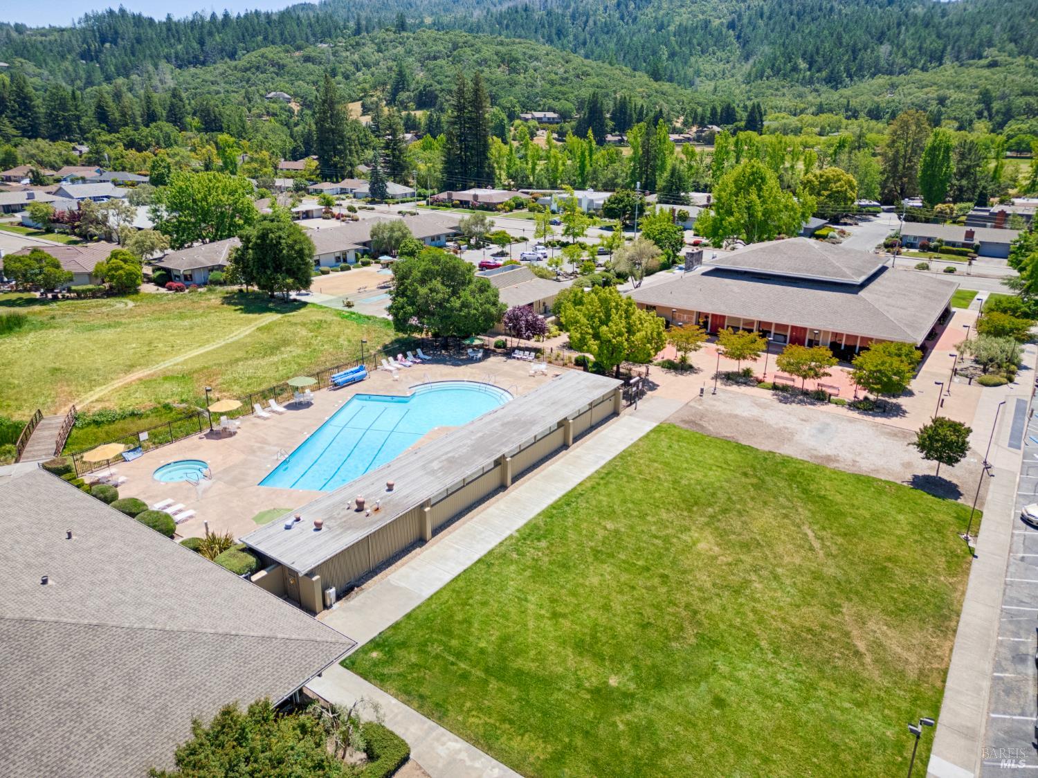 8862 Oak Trail Place Santa Rosa, CA 95409 - Photo 59 of 63