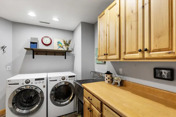 a view of a room with window dryer and washer