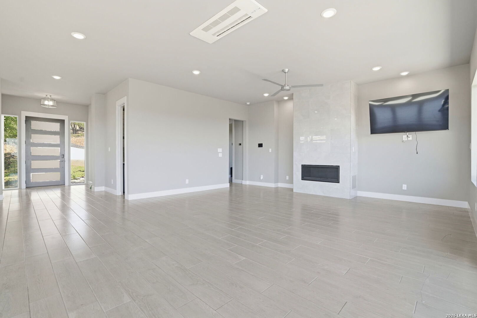 22817 Linwood Ridge San Antonio, TX 78255 - Photo 6 of 44