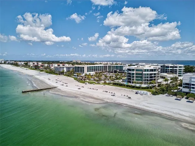 $70,000 | 1591 Gulf Of Mexico Drive, Unit 410, Longboat Key, FL 34228