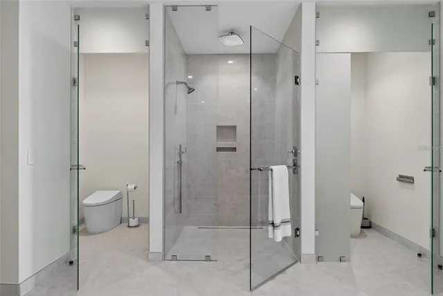 $70,000 | 1591 Gulf Of Mexico Drive, Unit 410, Longboat Key, FL 34228