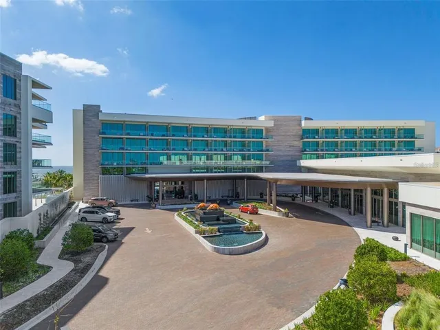 $70,000 | 1591 Gulf Of Mexico Drive, Unit 410, Longboat Key, FL 34228