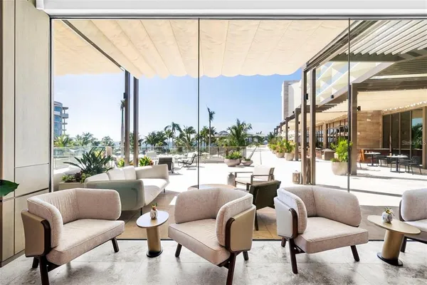 $40,000 | 1591 Gulf Of Mexico Drive, Unit 410, Longboat Key, FL 34228