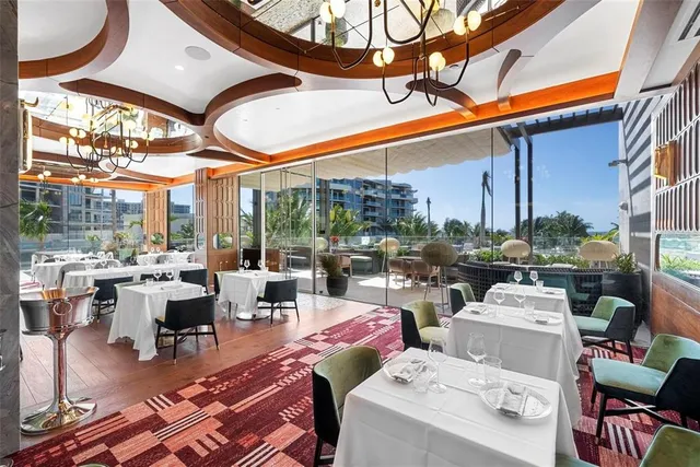 $70,000 | 1591 Gulf Of Mexico Drive, Unit 410, Longboat Key, FL 34228