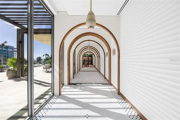 $40,000 | 1591 Gulf Of Mexico Drive, Unit 410, Longboat Key, FL 34228