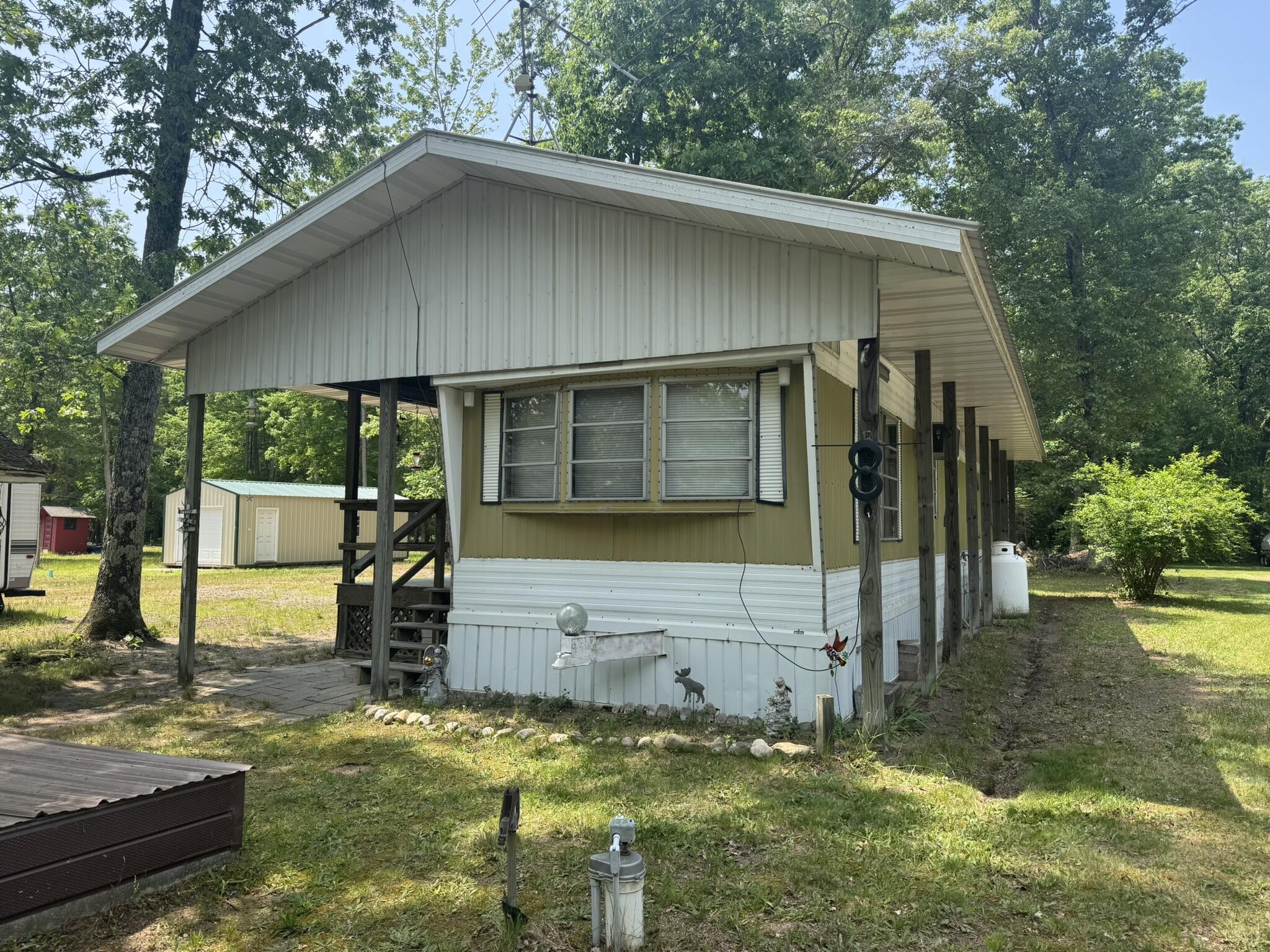 5859 North Utter Road Irons, MI 49644 - Photo 5 of 32 IMG_9432