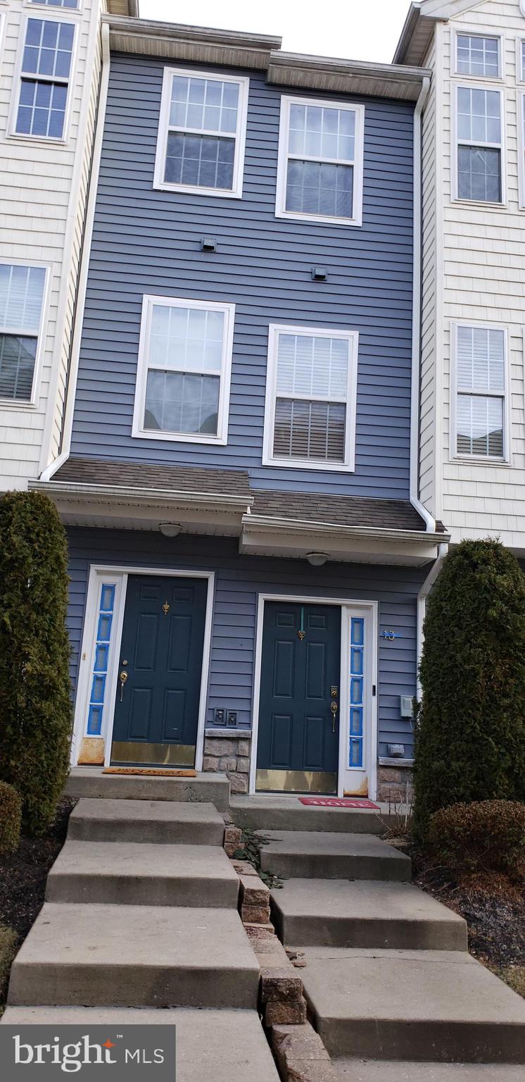 17 Fawn Court Riverside, NJ 08075 - Photo 3 of 46